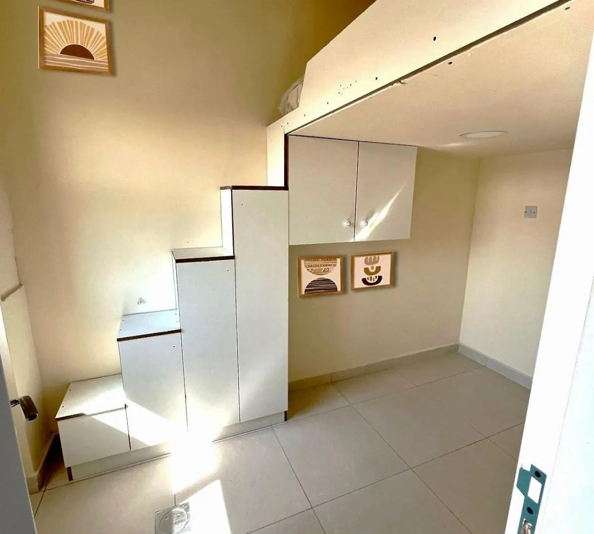 מלון דובאי Urban Luxe Capsules 0*,  איחוד האמירויות הערביות